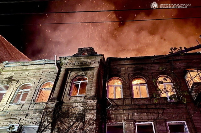 В уничтоженном российским ударом доме находился «Центр православной культуры «Лествица»