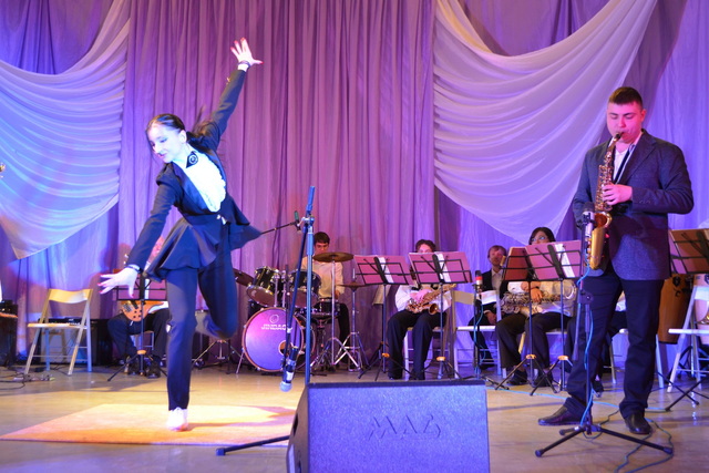 ����������� ��������� ���� ���� � ������ ������� 