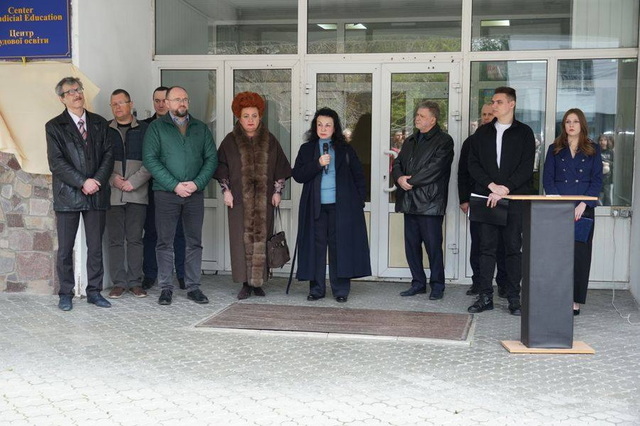 � ������������ ����������� ���� ������� ��� ����� ������