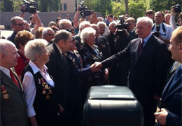 ������� ������ ��������� � ������� � ������ ����