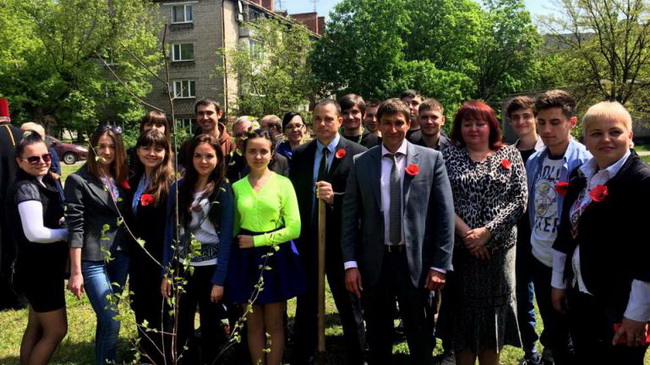 На жилмассиве «Днепрострой» появилась новая аллея