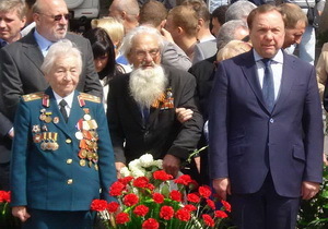 � ���������������� ������� ����������� �� ������ 70-� ��������� ������