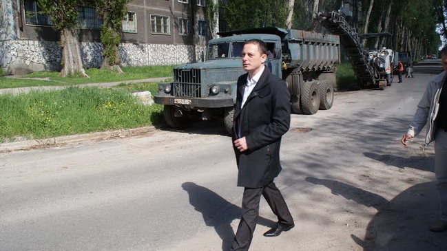 Каменской городской голова проверил, как коммунальщики справляются с ликвидацией последствий апрельской стихии