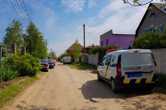 В Днепре вооруженные в балаклавах связали семью и украли более 10 тысяч долларов