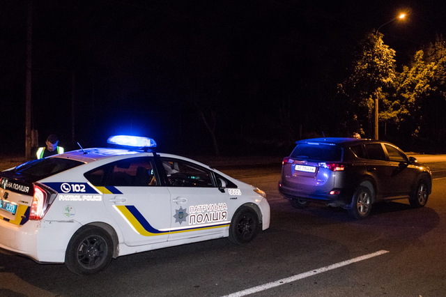 В Днепре на проспекте Свободы Toyota сбила пешехода