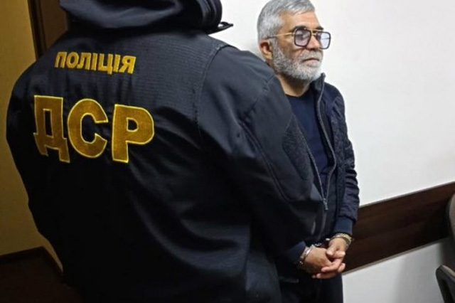 � ������ ���� ��������� ������������� ����������-������� �� �������� 