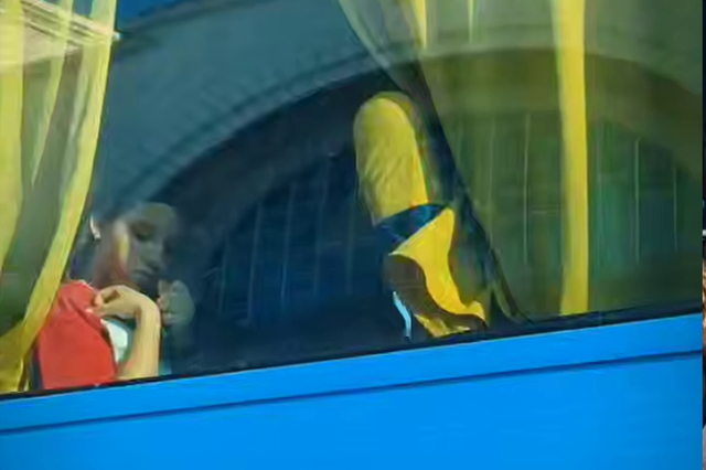 ����� 100 ����� � ���������������� ����������� �� �����