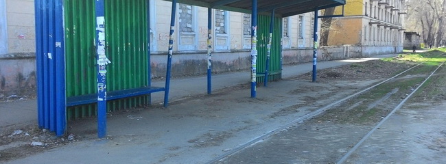 В Каменском проверят трамвайные и автобусные остановки
