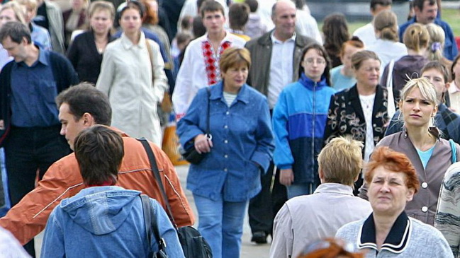 В Каменском на тысячу женщин приходится 817 мужчин