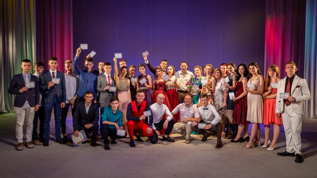 Каменской городской голова поздравил выпускников технического лицея