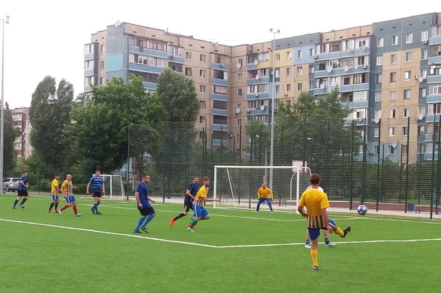 В Каменском стартовал чемпионат города по футболу -2019