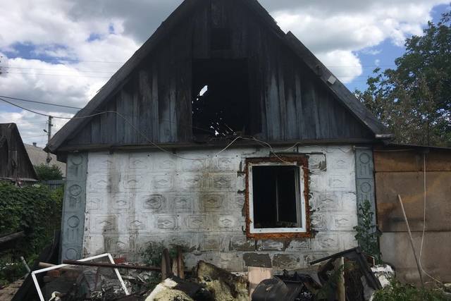 В Днепре ликвидировали пожар в частном доме на улице Бутова