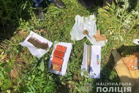 У жителя Каменского изъяли пакет с боеприпасами