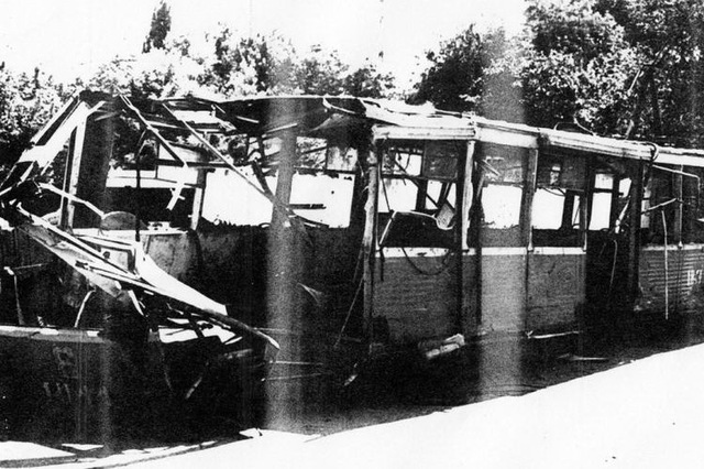 Семьям погибших и пострадавшим в трамвайной трагедии выплатят помощь в Каменском