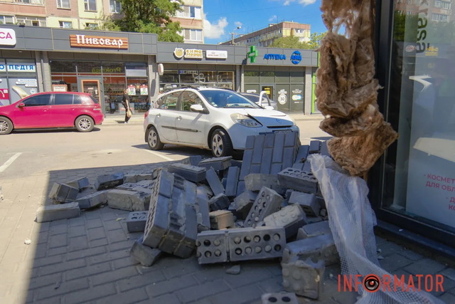 � ������ � �������� ������� Renault ������ � ������� ���������