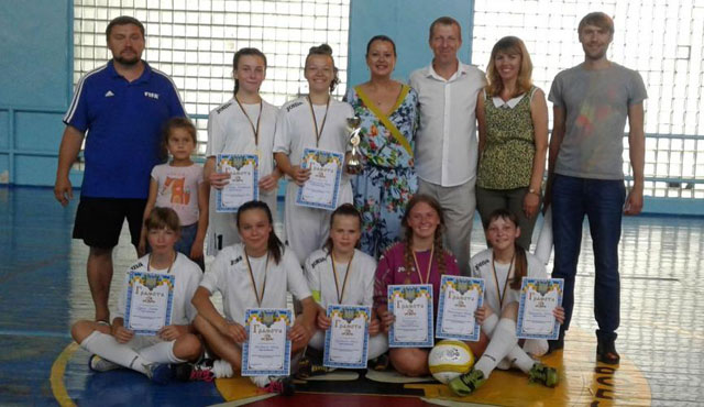 В Каменском состоялся открытый Кубок города по мини-футболу среди девушек