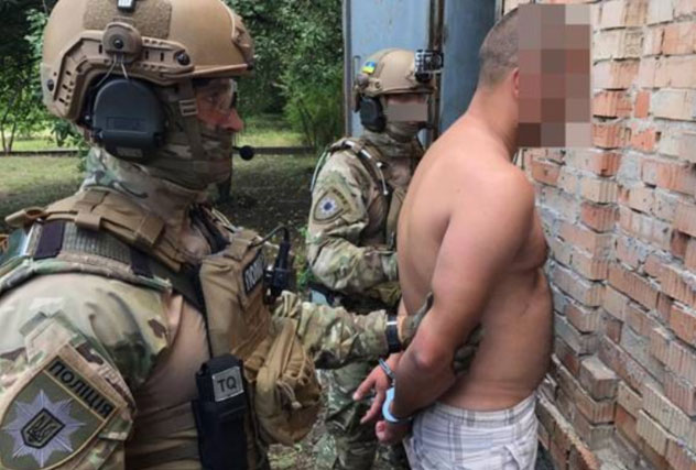 В Днепре спецназ задержал главаря банды жестоких убийц