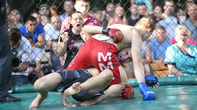 В Каменском почтили память 5-кратного Чемпионом мира Виталия Лидовского зрелищным турниром