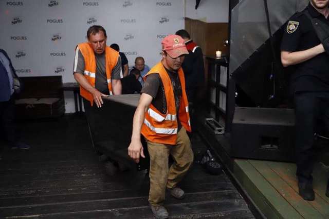 Шумели по ночам: в Днепре у ночного клуба конфисковали технику