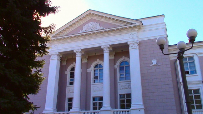 У кам’янському театрі імені Лесі Українки відкрито творчу майстерню для дітей