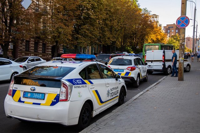 В Днепре в парке Глобы нашли труп мужчины