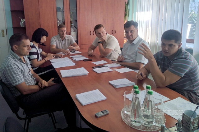 Подселят ли «карася-убийцу» в левобережный канал Каменского?