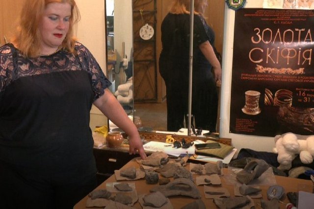 Возле Любимовки на Днепропетровщине археологи раскопали 80 килограммов старинной посуды