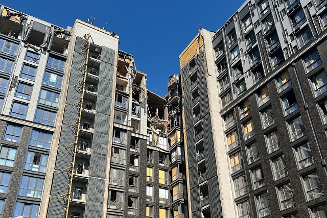 Владельцы пострадавших квартир ЖК «Женева» получат до 1 млн грн материальной помощи от города