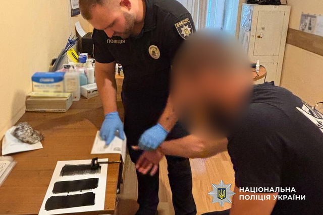 Криворіжець спалив машини в Одесі