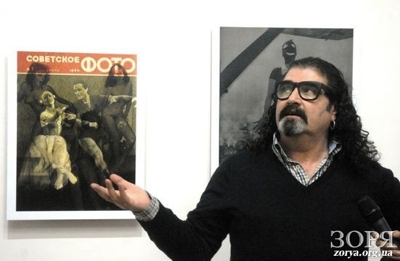 Роман Пятковка поразил жюри своей серией «Советское фото» В Днепропетровске прошел мастер-класс известного фотографа Романа Пятковки