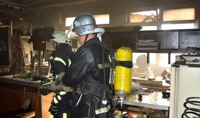 � ������ ������������ ����� � ����������� ���������� ��������� ������-���������������� ������������