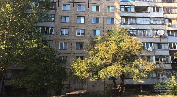 У Кривому Розі загинув однорічний хлопчик, випавши з вікна 4 поверху