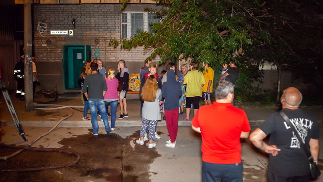 На Красном Камне загорелась 14-этажка: жильцов эвакуировали