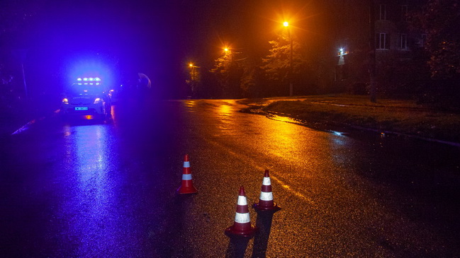 � ������������� ���� ����� ������� � �������� � �����