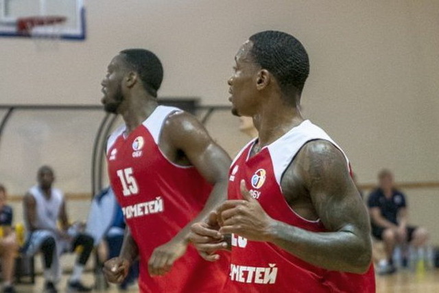 В Каменском состоится предсезонный турнир команд Суперлиги