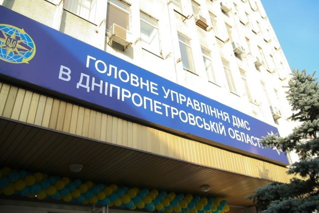      1300   