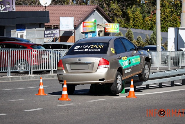      Kia OnTaxi       
