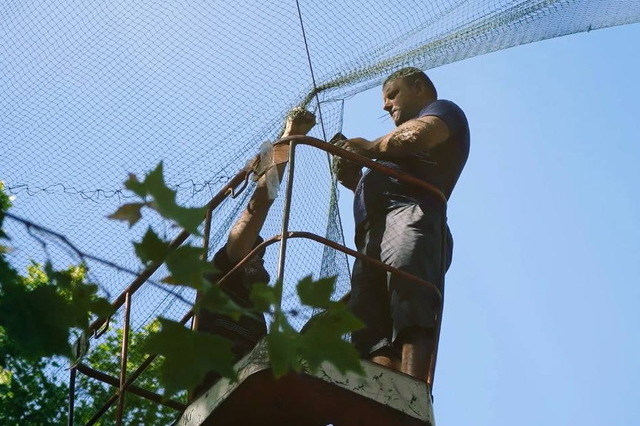 На Дніпропетровщині ремонтують прифронтові дороги та посилюють безпеку маршрутів