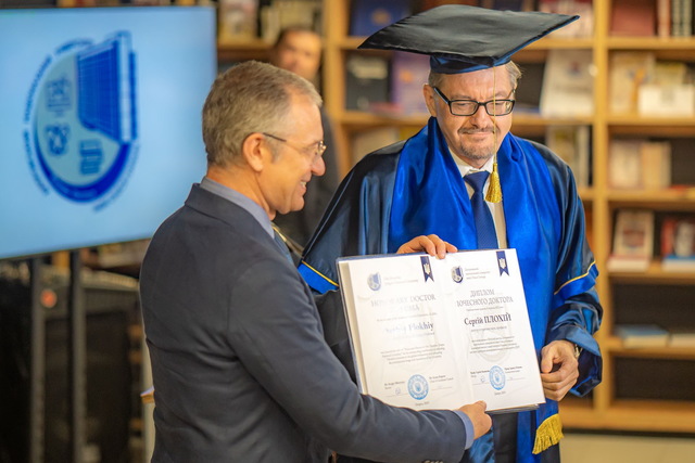 У ДНУ імені Гончара з'являться ще два Почесні доктори