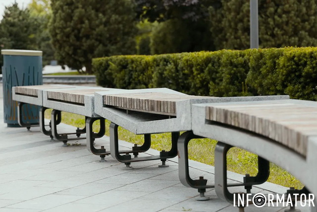 Стоимость работ вырастет втрое: в Днепре в сквере Прибрежном за 6 миллионов отремонтируют лавочки