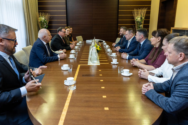 Острава поможет с оздоровлением детей Днепра и поделится опытом трансформации индустриального города