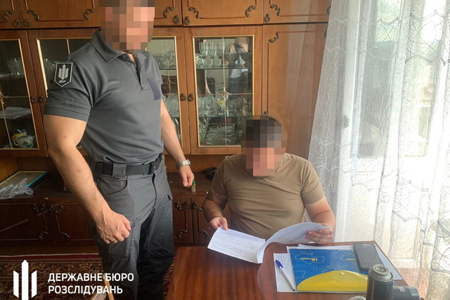 На Дніпропетровщині судитимуть двох військових, які для звільнення зі служби підробили довідки про тяжкі хвороби родичів