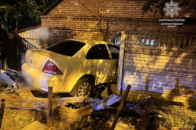 ������ �������� Nissan ������ � ����� � ������� ���
