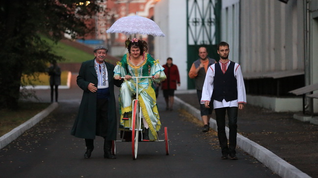 � ��������� ���������� ����� �������� ������������ ������