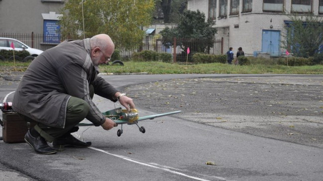 В Каменском прошли областные соревнования среди авиамоделистов