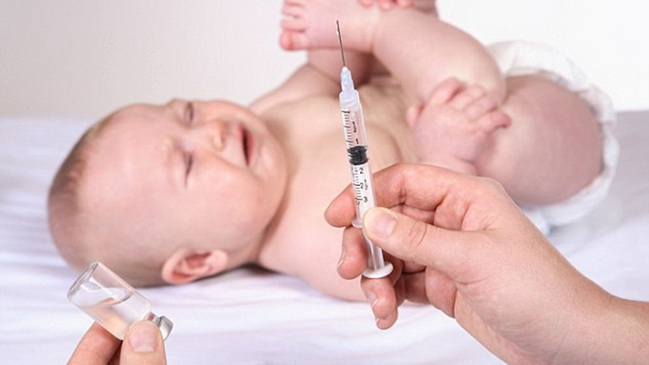 АКДС: некачественная вакцина или нормальная реакция организма?