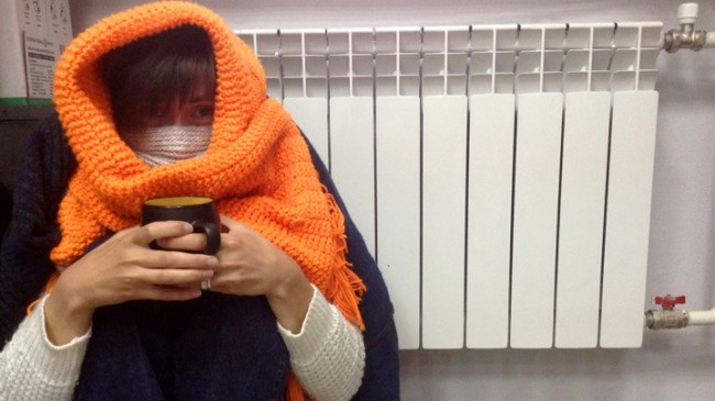 Сотні будинків по всьому Дніпру все ще залишаються без теплопостачання