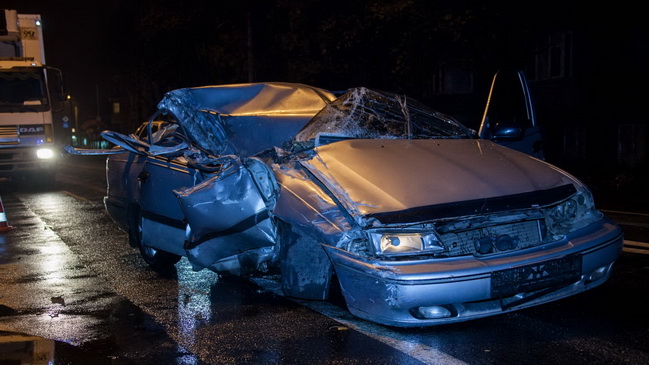 На Нигояна таксист влетел в ГАЗель: от удара мужчину выбросило из автомобиля