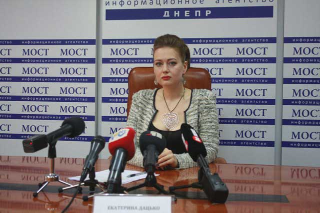 � ������ ����� �������� ������ � ������