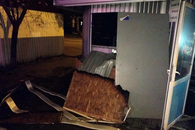 � ����� ��������� ������ � �������